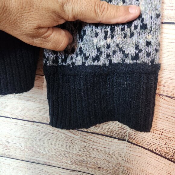 Anthropologie Pilcro Mash Up Cardigan Sweater Mixed Print 3 Button Womens Size L - Picture 9 of 16